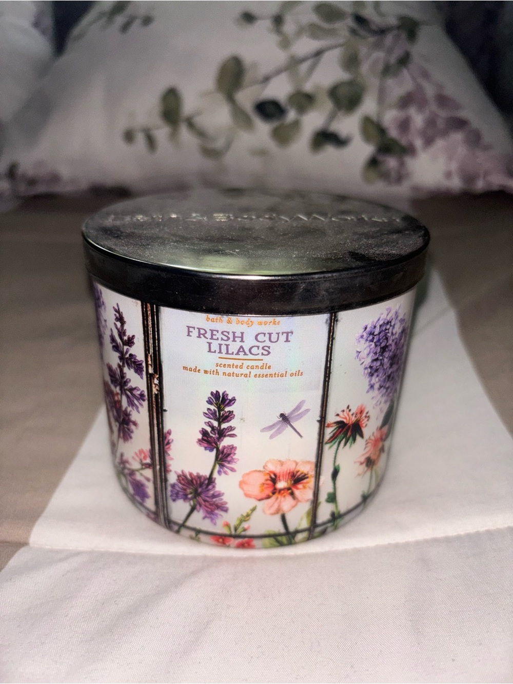 Bath & Body Works Fresh Cut Lilacs Scented Candle - Purple Floral